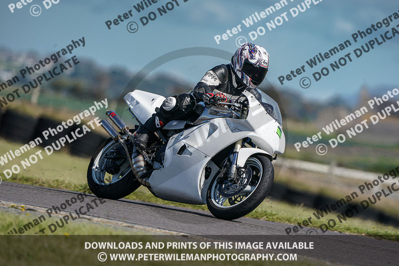 anglesey no limits trackday;anglesey photographs;anglesey trackday photographs;enduro digital images;event digital images;eventdigitalimages;no limits trackdays;peter wileman photography;racing digital images;trac mon;trackday digital images;trackday photos;ty croes